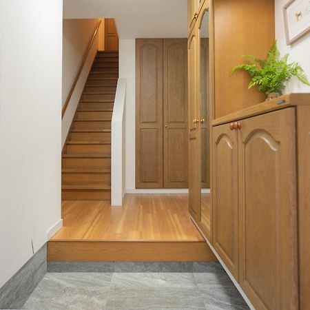 住吉メリー4階建戸建て 最大14人まで! 住吉大社徒歩圏内 梅田奈良関空まで直行 Villa Osaka Eksteriør billede