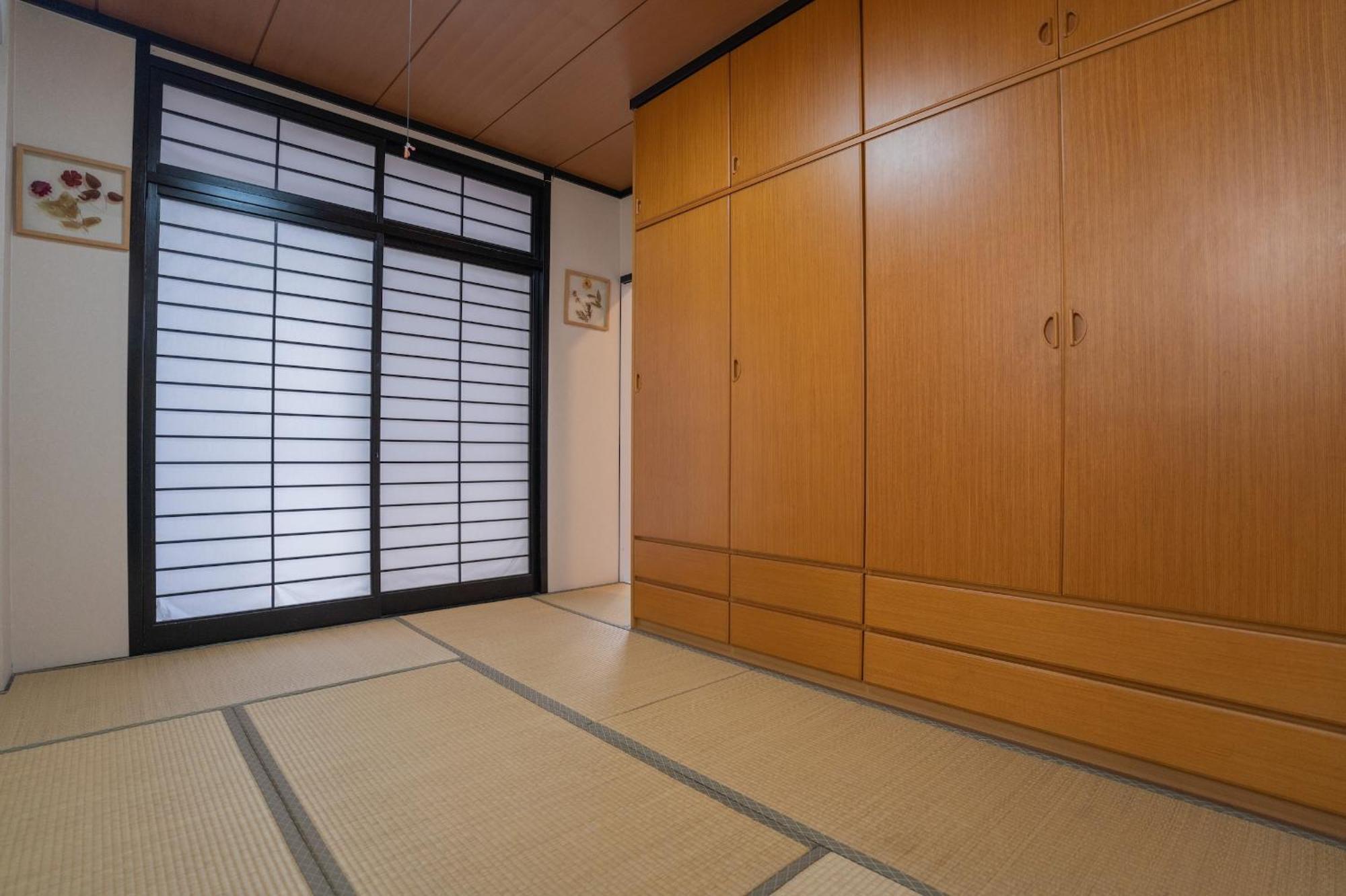 住吉メリー4階建戸建て 最大14人まで! 住吉大社徒歩圏内 梅田奈良関空まで直行 Villa Osaka Eksteriør billede